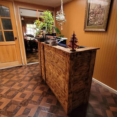 Hostal Traveltour El Campesino ปวยร์โตนาตาเลส ภายนอก รูปภาพ